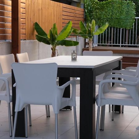 Apartament Luxury Fani House Next To Harbor Area With Jacuzzi Pafos Zewnętrze zdjęcie